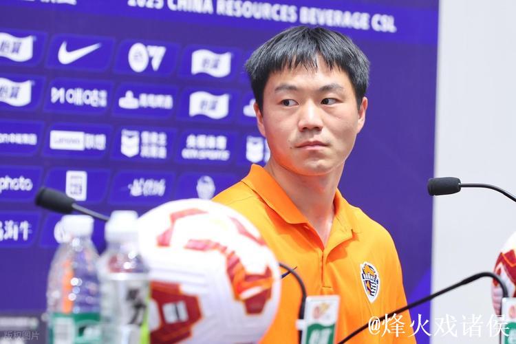 意外！北京国安官宣新援加盟，球迷都没听过他名字，计划开盲盒？