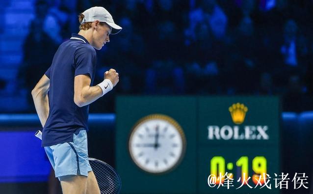 ATP总决赛梅德韦德夫0-2弗里茨 辛纳收获开门红